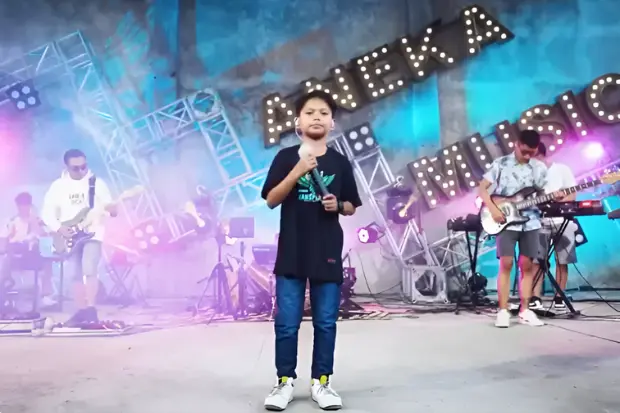 Mengangkat Musik Daerah ke Panggung Nasional