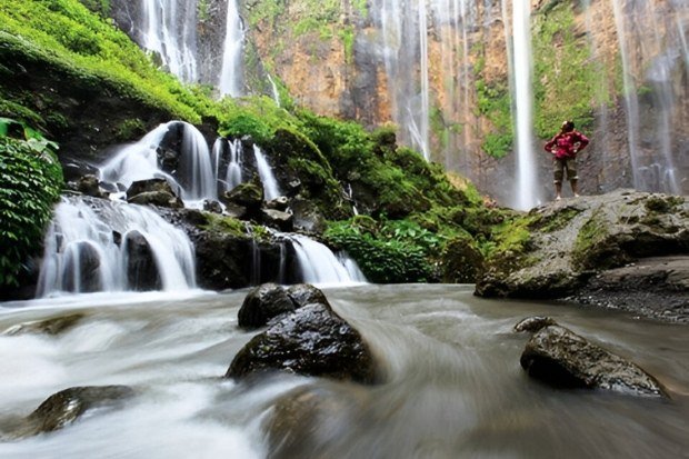 Daya Tarik Utama Tumpak Sewu Lumajang