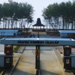 Pantai di Cilacap Pantai Kemiren yang Viral dan Indah