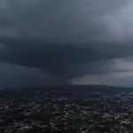 Prakiraan Cuaca BMKG, Hujan Petir Ancam Kota Besar Hari Ini