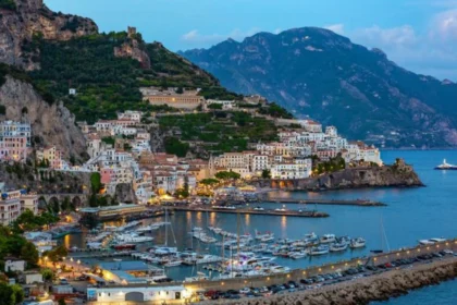 Tempat Wisata Italia Amalfi Town Permata Pesisir Mediterania